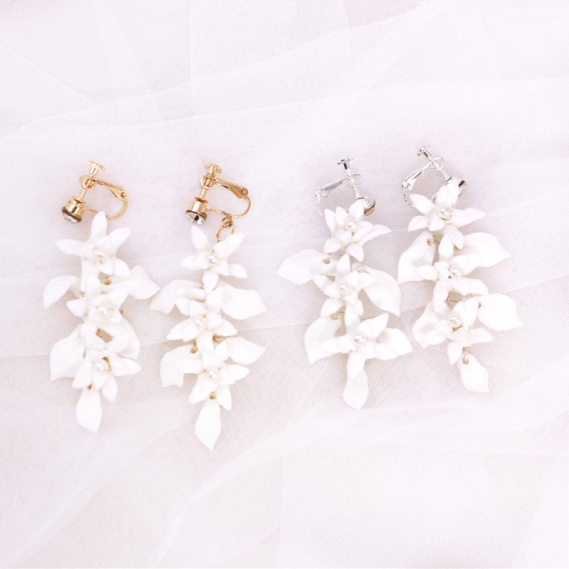 Gold And Silver Dual Color Ceramic Flower Earrings-Jewearrings