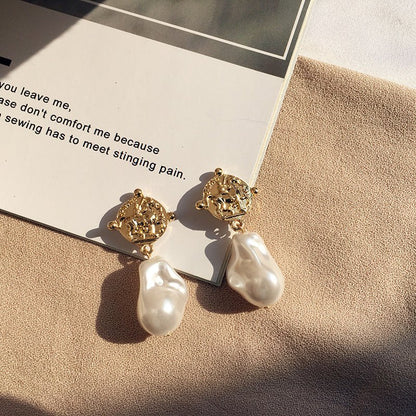 Gold Coin Pearl Earrings-Jewearrings