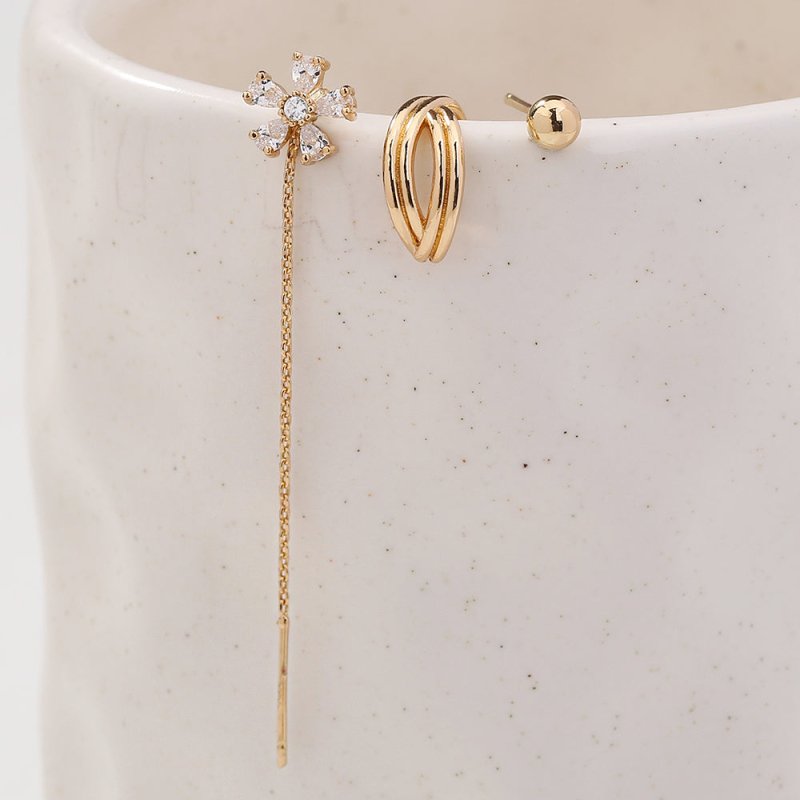 Gold Fashion Personality Small Irregular Flower Pin Three-piece Set Of Copper Micro-inlaid Zircon Earrings-Jewearrings