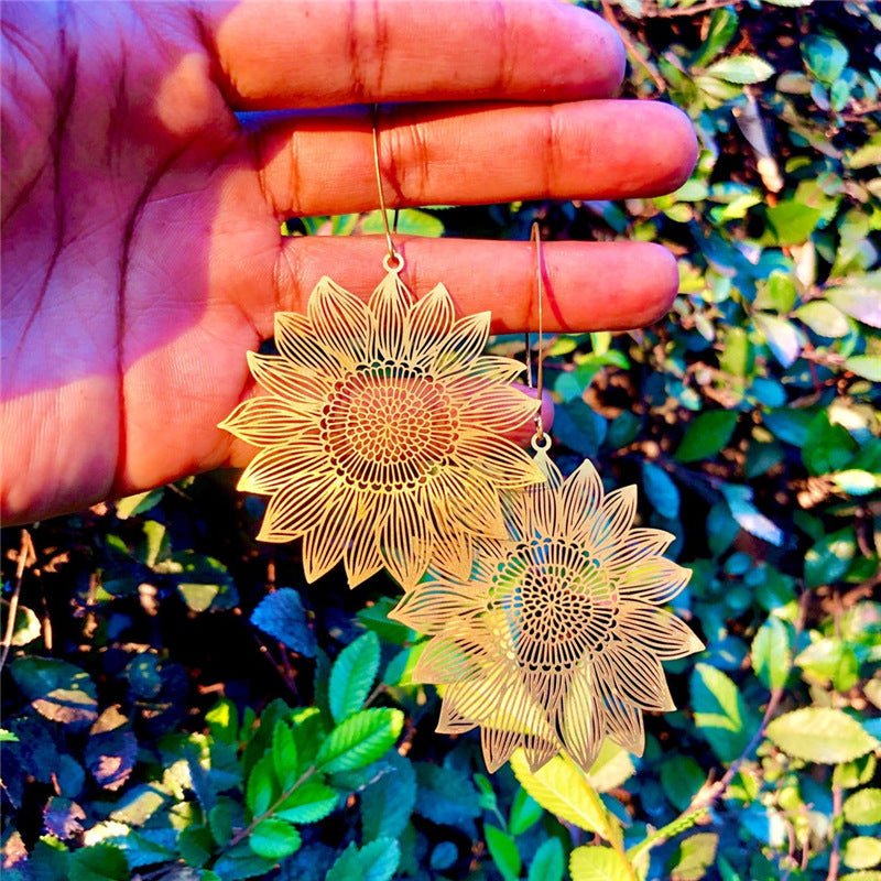 Gold Openwork Sunflower Earrings-Jewearrings