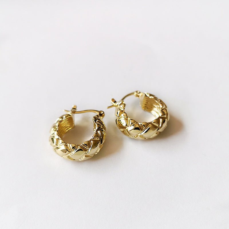 Golden round diamond earrings-Jewearrings