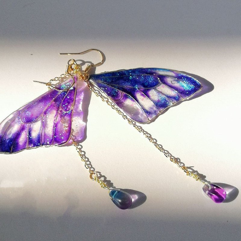 Handmade Copper Wire Epoxy Blue Purple Butterfly Wings Earrings-Jewearrings