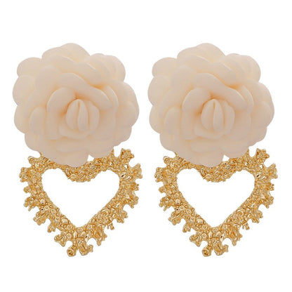 Heart Shaped Flower Stud Earrings-Jewearrings