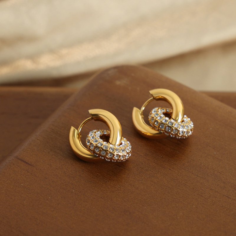 High-grade Light Luxury Personality Titanium Steel Gold-plated Diamond Round Versatile Earrings-Jewearrings