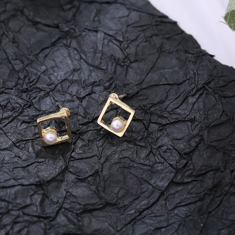 Hollow Diamond Square Stud Earrings-Jewearrings