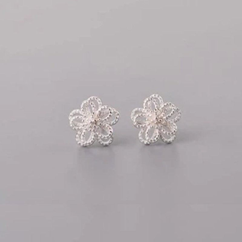 Hollow Flower Stud Earrings-Jewearrings