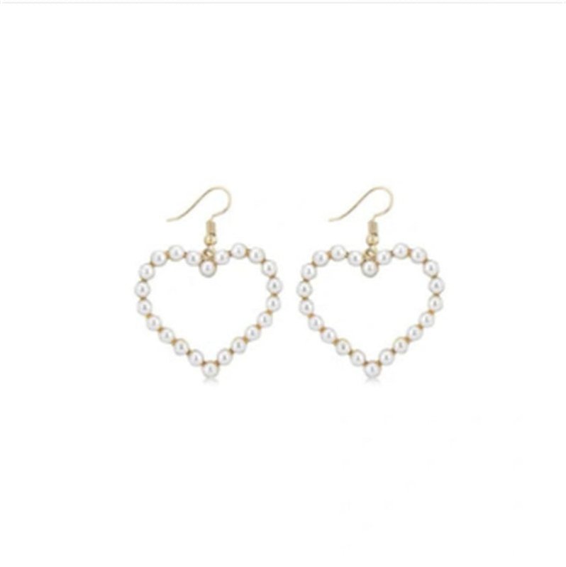 Hollow Retro Big Love Peach Heart Sweet Pearl Earrings-Jewearrings