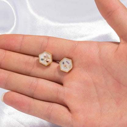 Hot new accessories in Europe and America, natural color shell earrings-Jewearrings