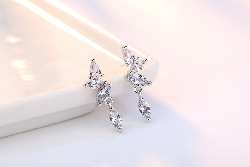 Ice crystal drop earrings-Jewearrings