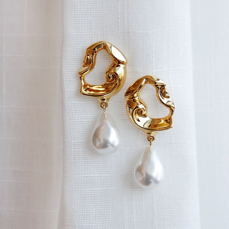 Irregular Baroque Pearl Stud Earrings-Jewearrings