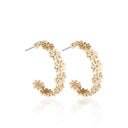 Korean Cute Daisy Statement Stud Earrings Gold Flower Circle Earrings For Women-Jewearrings