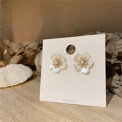 Ladies White Shell Petal Earrings Handmade Jewelry-Jewearrings