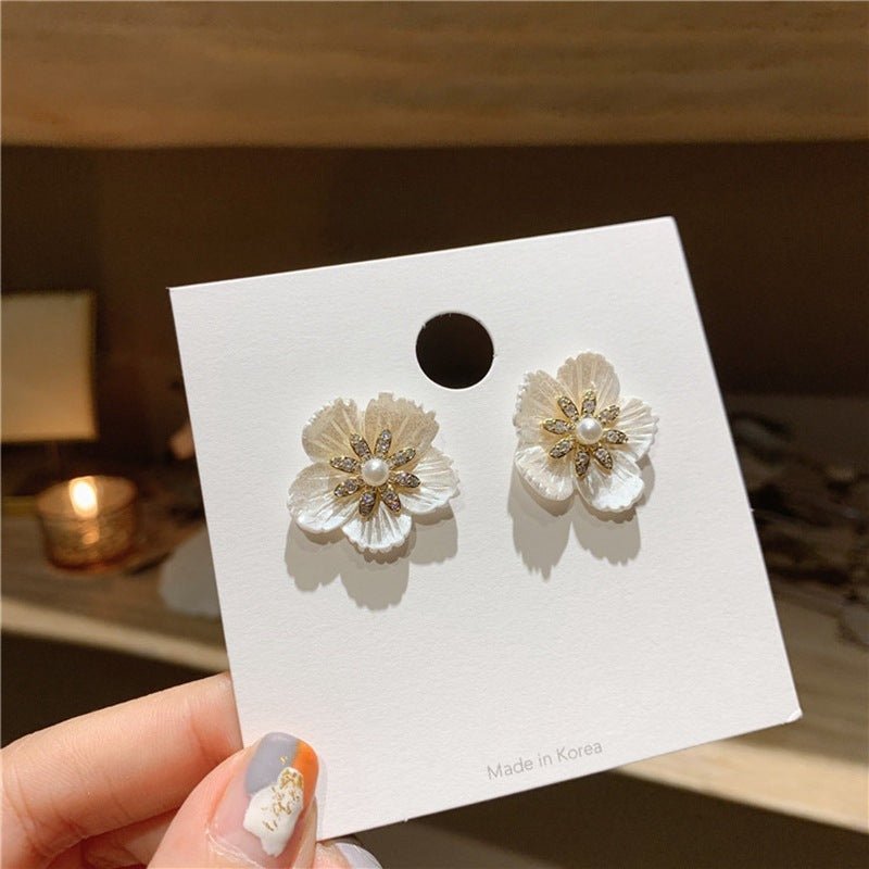 Ladies White Shell Petal Earrings Handmade Jewelry-Jewearrings