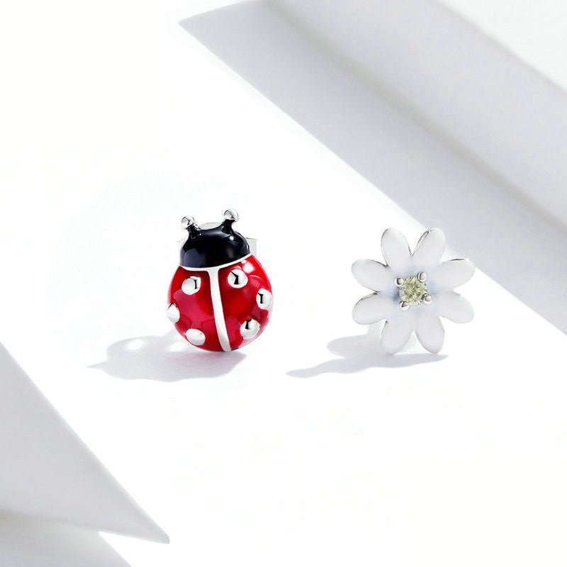 Ladybug Earrings Sterling Silver White Flower-Jewearrings