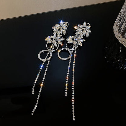 Long Silver Needle And Diamond Flower Tassel Earrings-Jewearrings