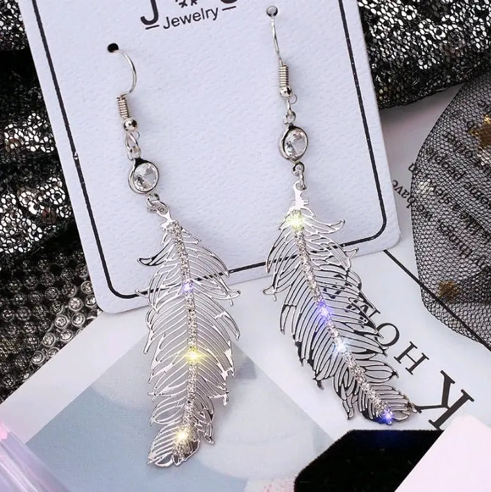 Metal Diamond Leaf Feather Earrings | Wild Retro Style-Jewearrings