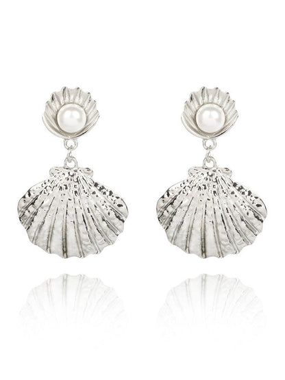 Metallic shell pearl earrings-Jewearrings