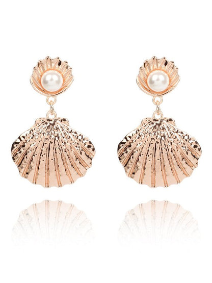 Metallic shell pearl earrings-Jewearrings