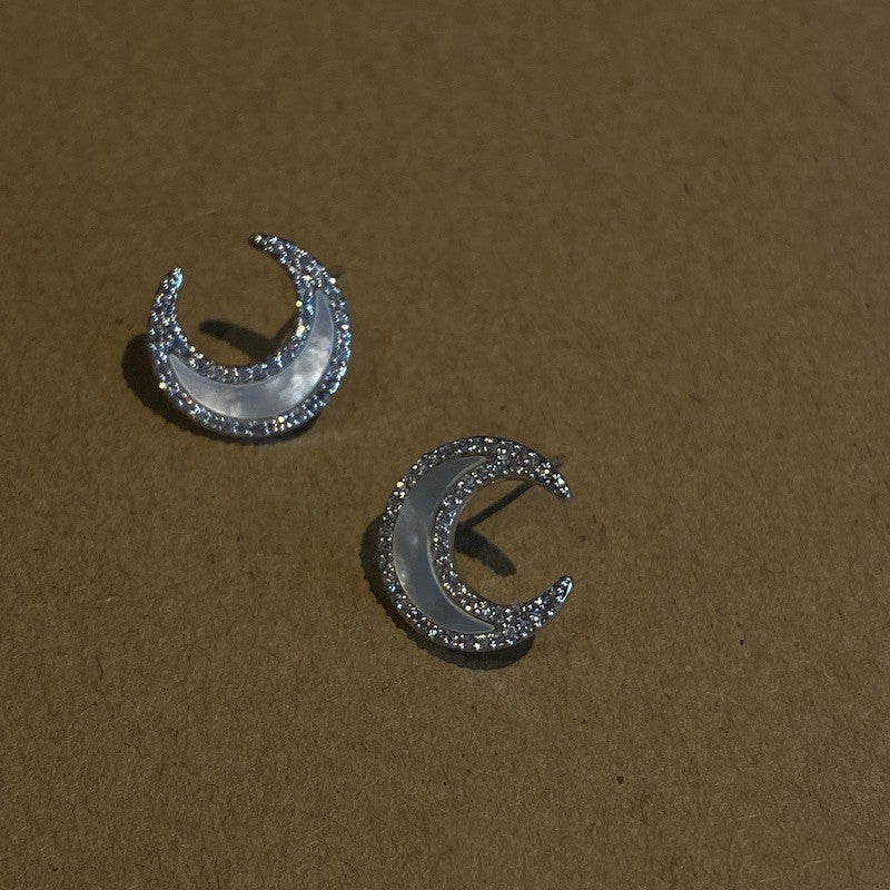 Moon Sea Diamond Shell Stud Earrings For Women-Jewearrings