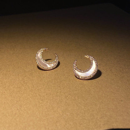 Moon Sea Diamond Shell Stud Earrings For Women-Jewearrings