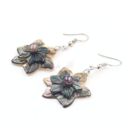 Natural black shell flower earrings-Jewearrings