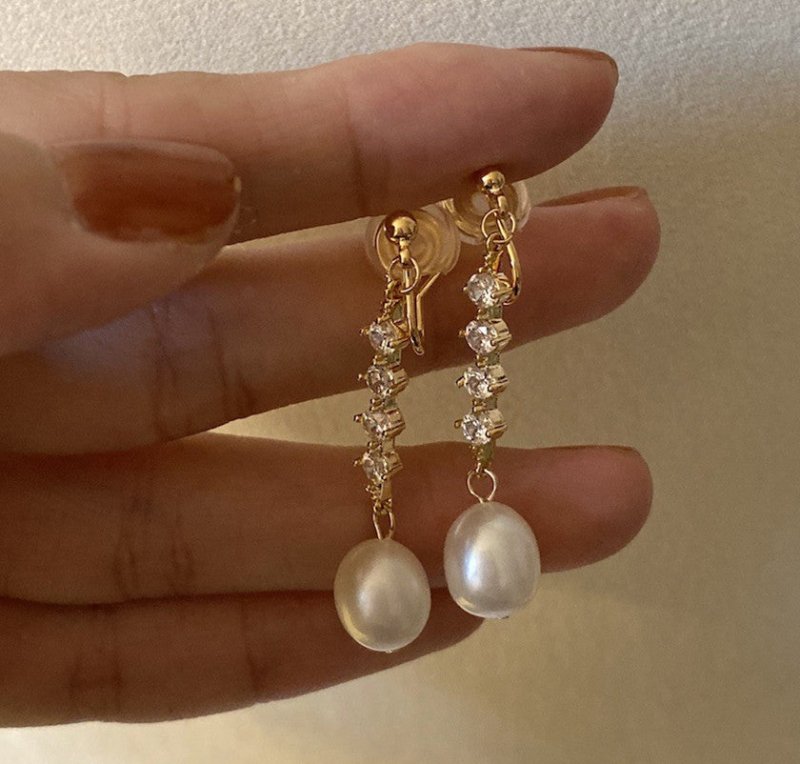 Natural Drop Pearl And Diamond Mid-Length Fashion Earrings-Jewearrings