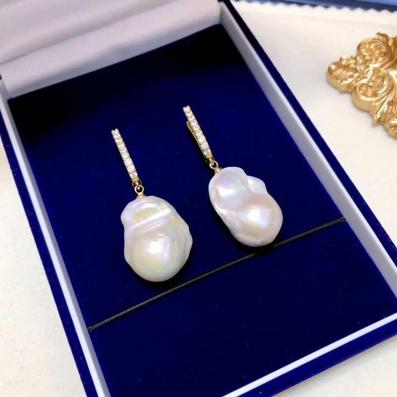 Natural Freshwater Baroque Shaped Magic Light Edison Pearl Earrings-Jewearrings