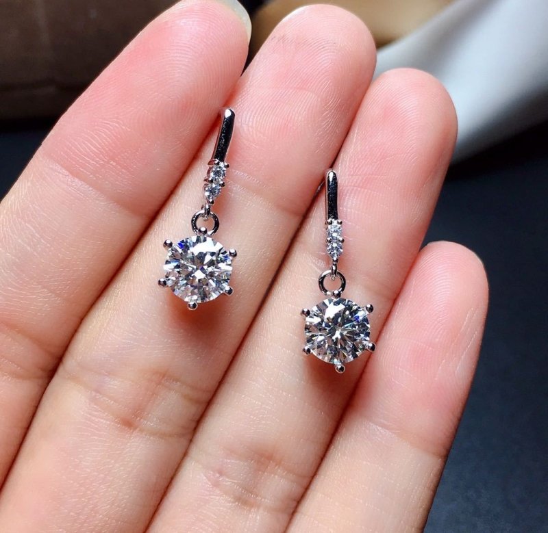 One Carat Moissanite Diamond Earrings-Jewearrings