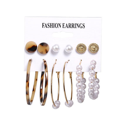 Pearl Diamond Acrylic Earrings-Jewearrings