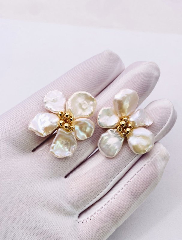 Pearl Flower Earrings Baroque-Jewearrings