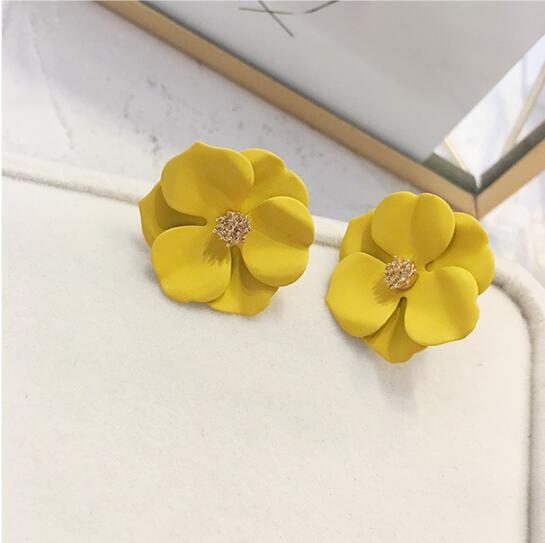 Pearl Flower Earrings Color Flower Feminine-Jewearrings