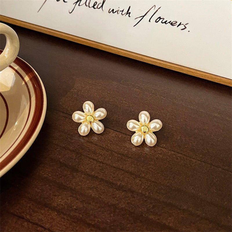 Pearl Flower Earrings Fashion Studs-Jewearrings