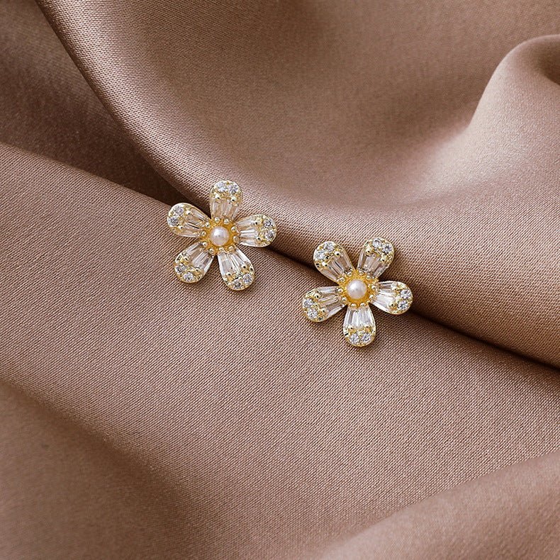 Pearl Flower Earrings Five Petal Flower Stud-Jewearrings