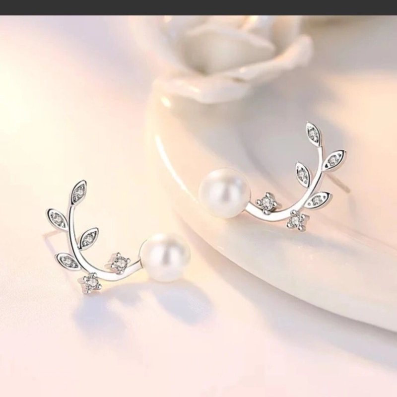 Pearl Flower Earrings Flower Shape Earrings-Jewearrings