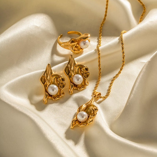 Pearl Flower Earrings Gold-plated-Jewearrings