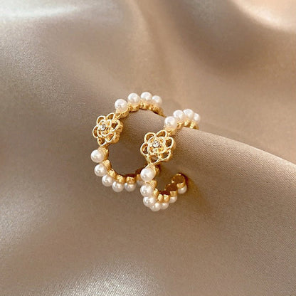 Pearl Flower Earrings Korean Temperament Silver-Jewearrings