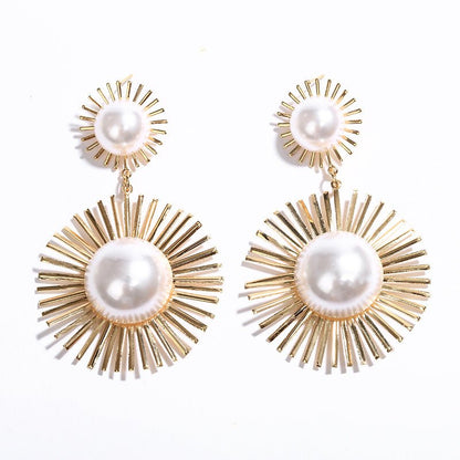 Pearl Flower Earrings - Pearl Metal Cutout-Jewearrings