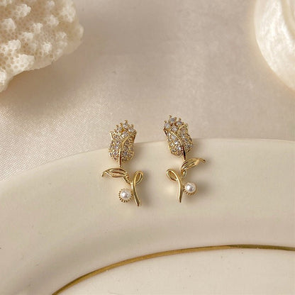 Pearl Flower Earrings Rose Stud Earrings-Jewearrings