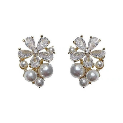 Pearl Flower Earrings - Small & Simple-Jewearrings