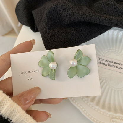 Pearl Flower Earrings Studs-Jewearrings