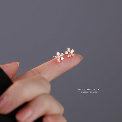 Pure Silver Diamond Cherry Blossom Ear Studs Women's Simple Flower Earrings-Jewearrings