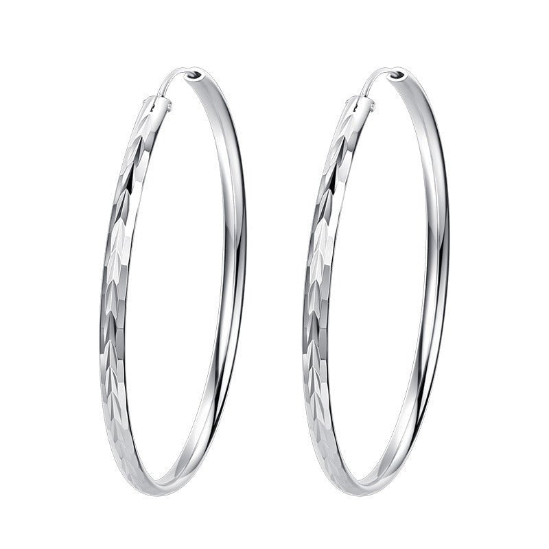 Round Face Was Thin And Big Hoop Earrings-Jewearrings