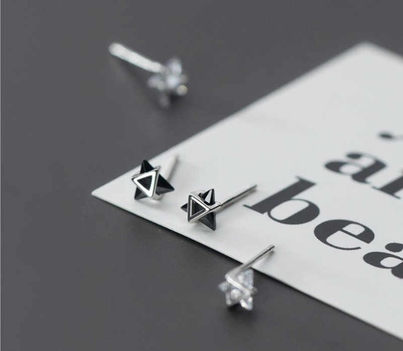 S925 Silver Earrings Female Japanese Style Diamond-studded Triangle Personality Cute Geometric Ear Jewelry-Jewearrings