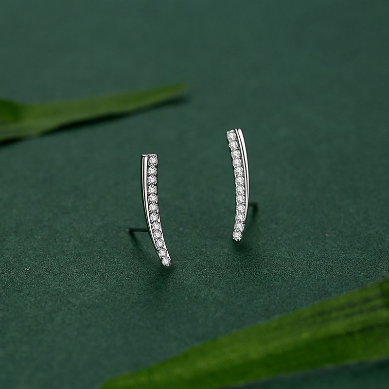 S925 Silver Simple Curved Diamond Stud Earrings-Jewearrings