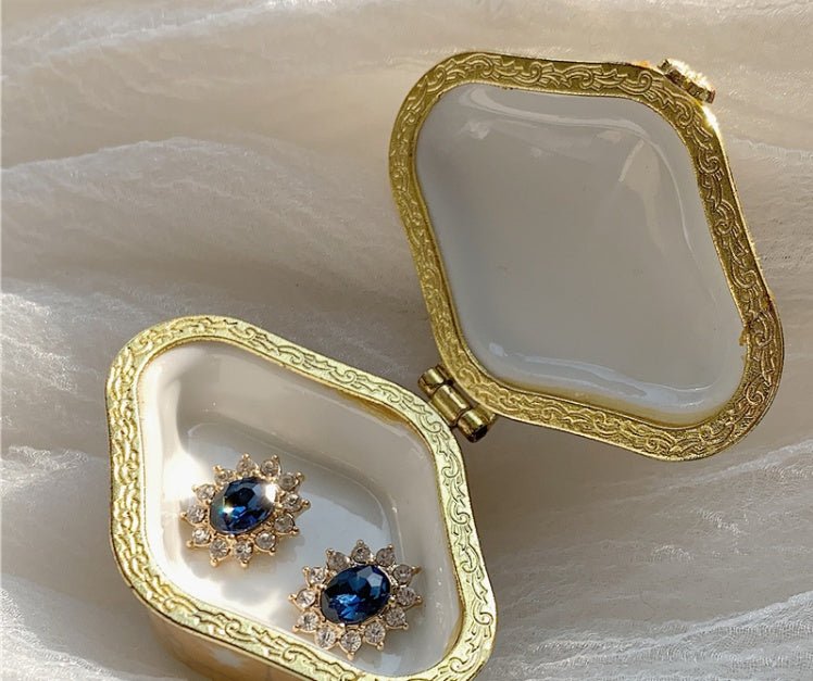 Sapphire and diamond stud earrings-Jewearrings