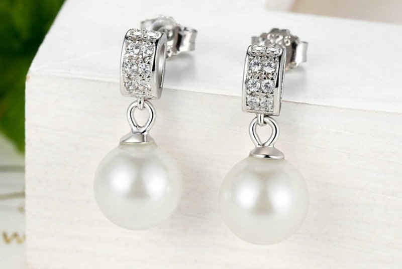 Shell pearl earrings-Jewearrings