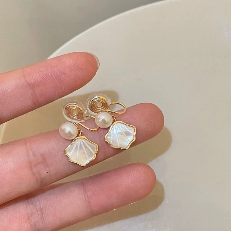 Shell Pearl Stud Earrings Small Design High Sense-Jewearrings