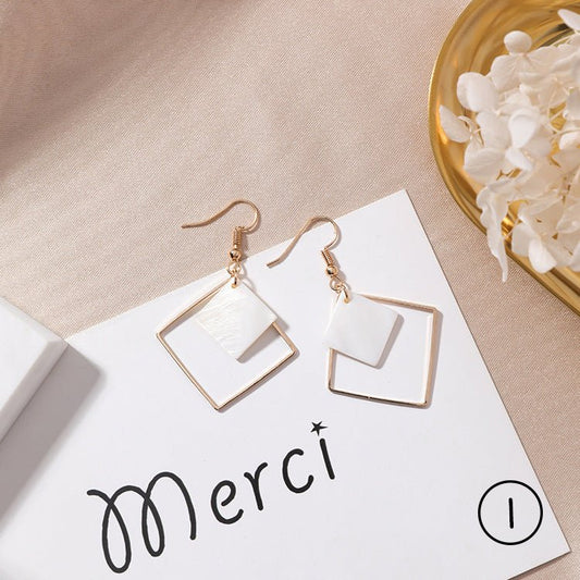 Shell petal geometric earrings-Jewearrings