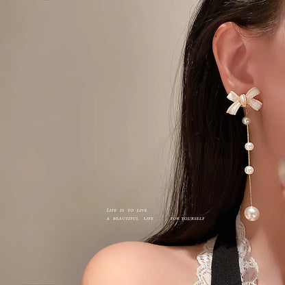 Shimmering Pearl Bow Earrings - Korean Tassel Design-Jewearrings