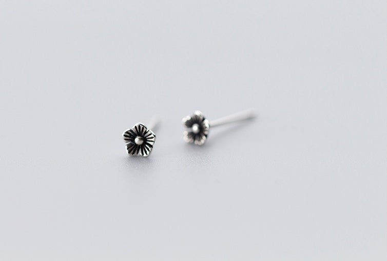 Silver Flower Stud Women Plum Blossom Earrings-Jewearrings